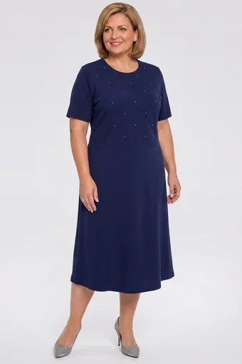 Violeta kleita ar pērlēm