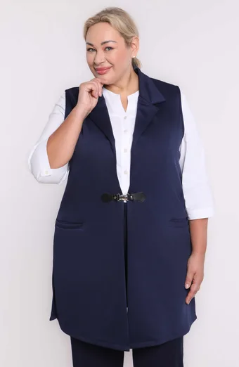Tumši zila veste ar sprādzi